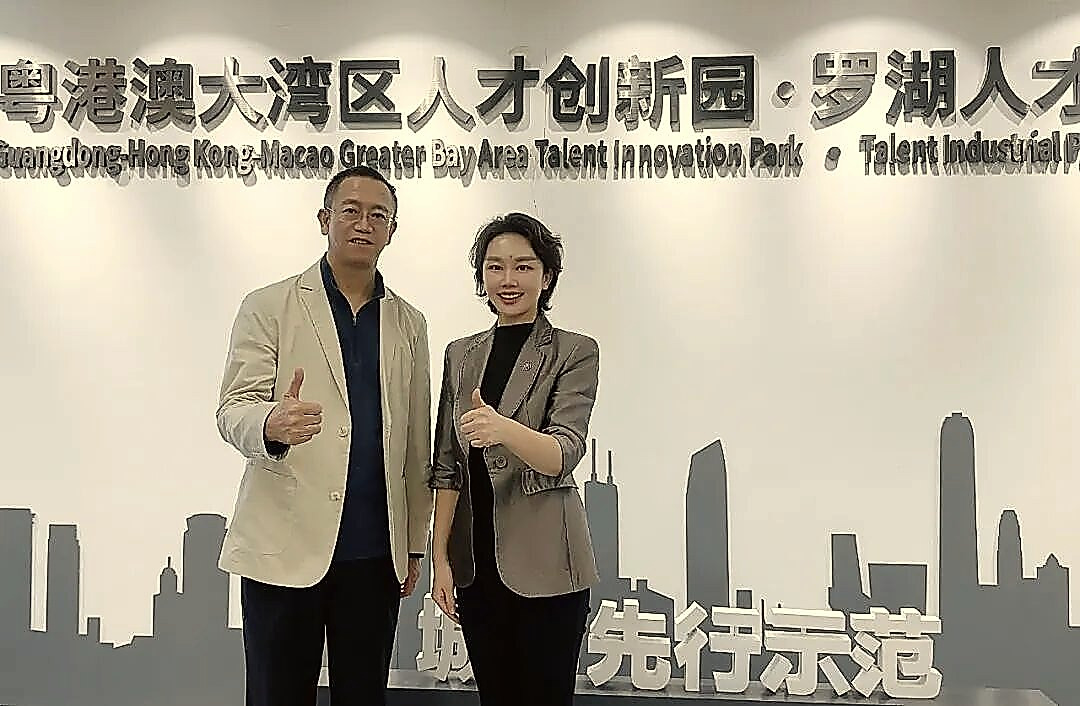 荣光健康刘冬梅董事来访